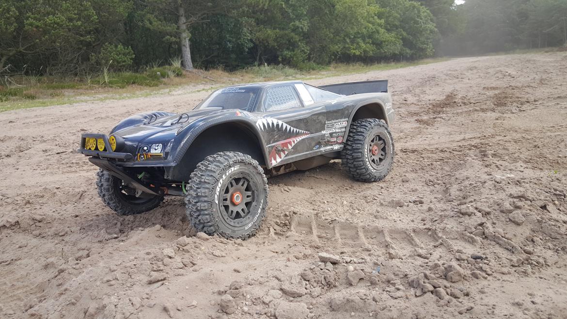 Off-Roader HPI baja 5T billede 1