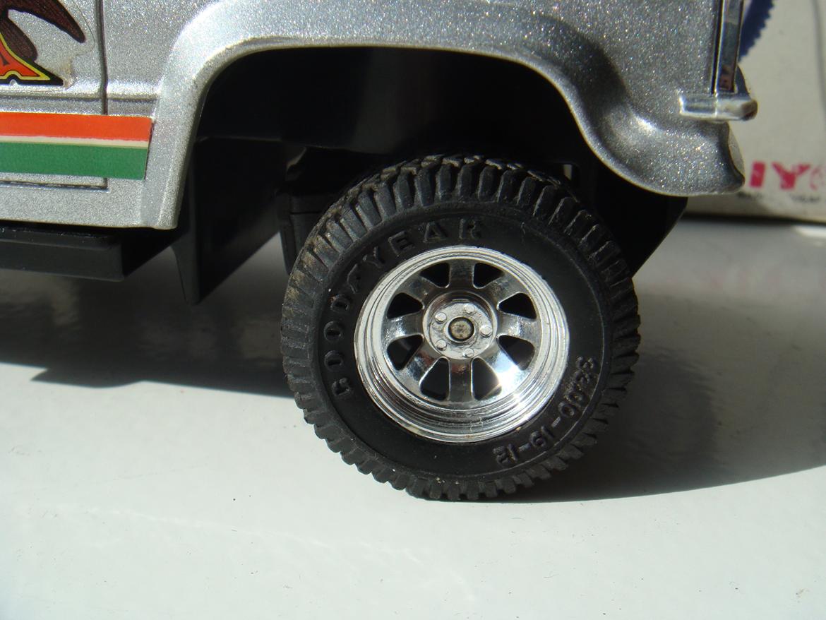 Bil Taiyo Chevy Blazer Turbo billede 10