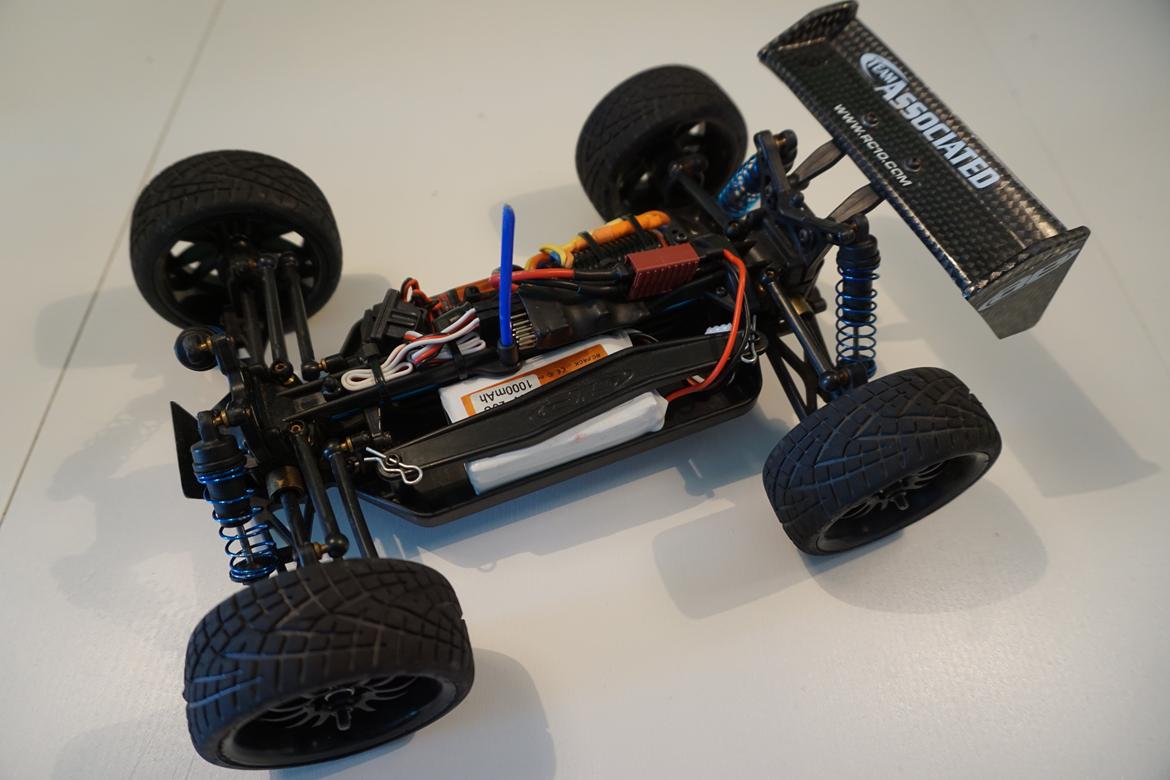 Buggy Team Associated RC18B billede 6