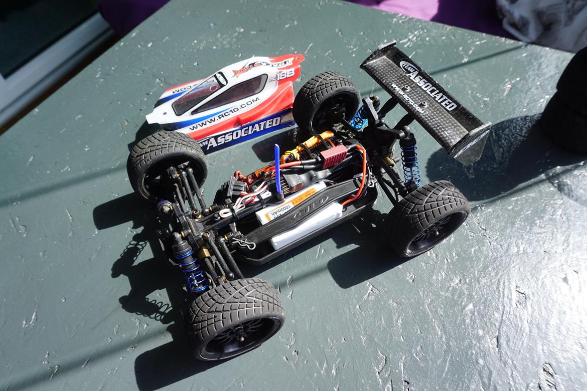 Buggy Team Associated RC18B billede 5