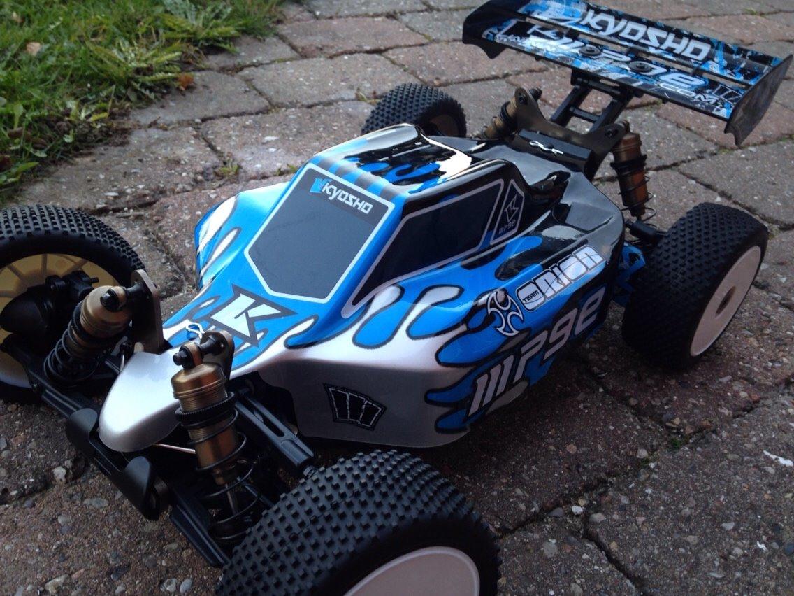 Buggy Kyosho MP9E TKI billede 3