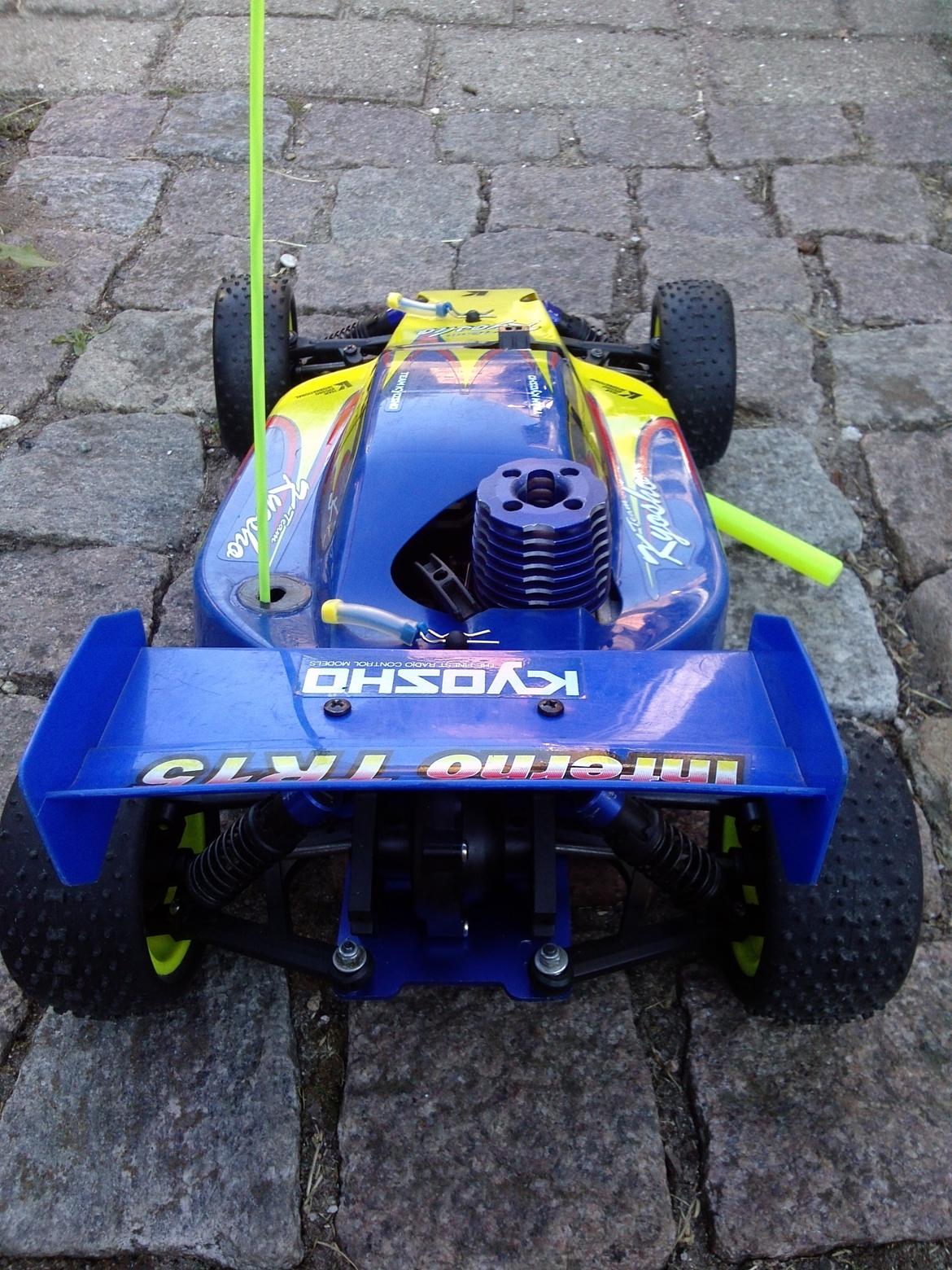 Buggy Off-Road Kyosho Inferno TR15 RTR billede 5