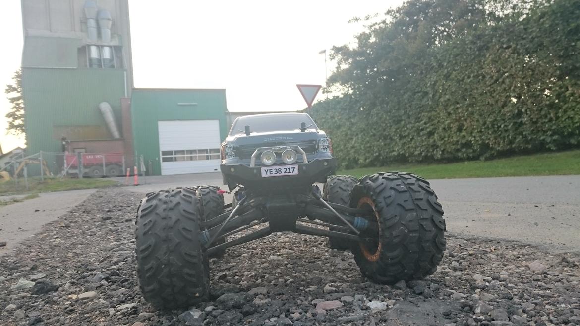 Off-Roader Traxxas Summit billede 1