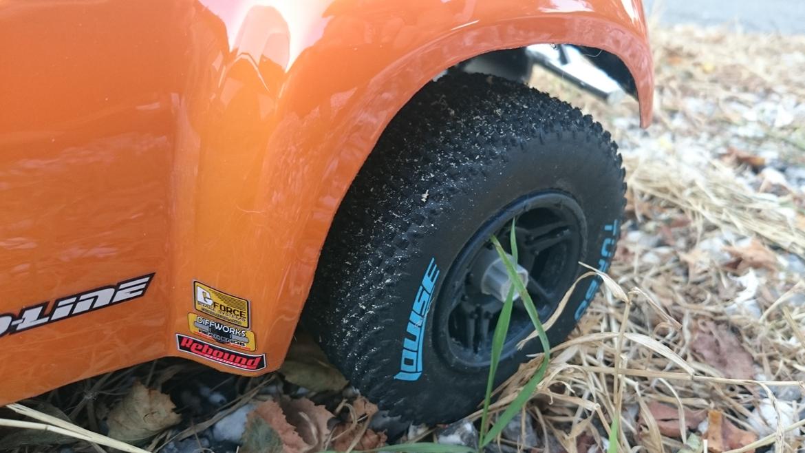 Truck T-RCE Slash 4X4 "carbon" billede 6