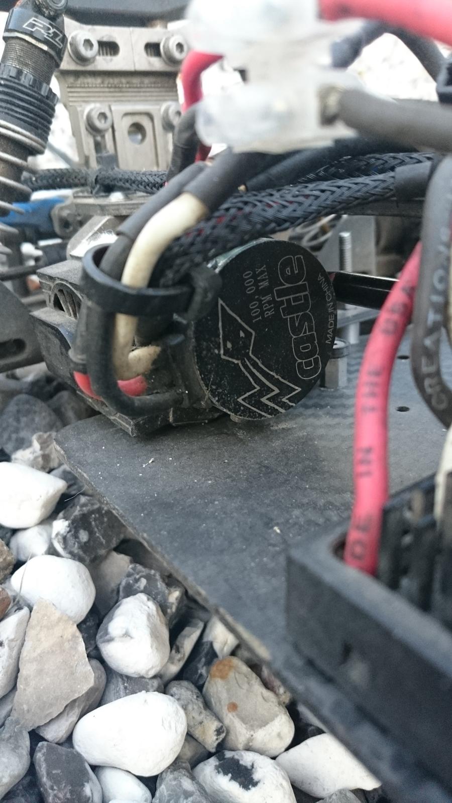 Truck T-RCE Slash 4X4 "carbon" billede 10