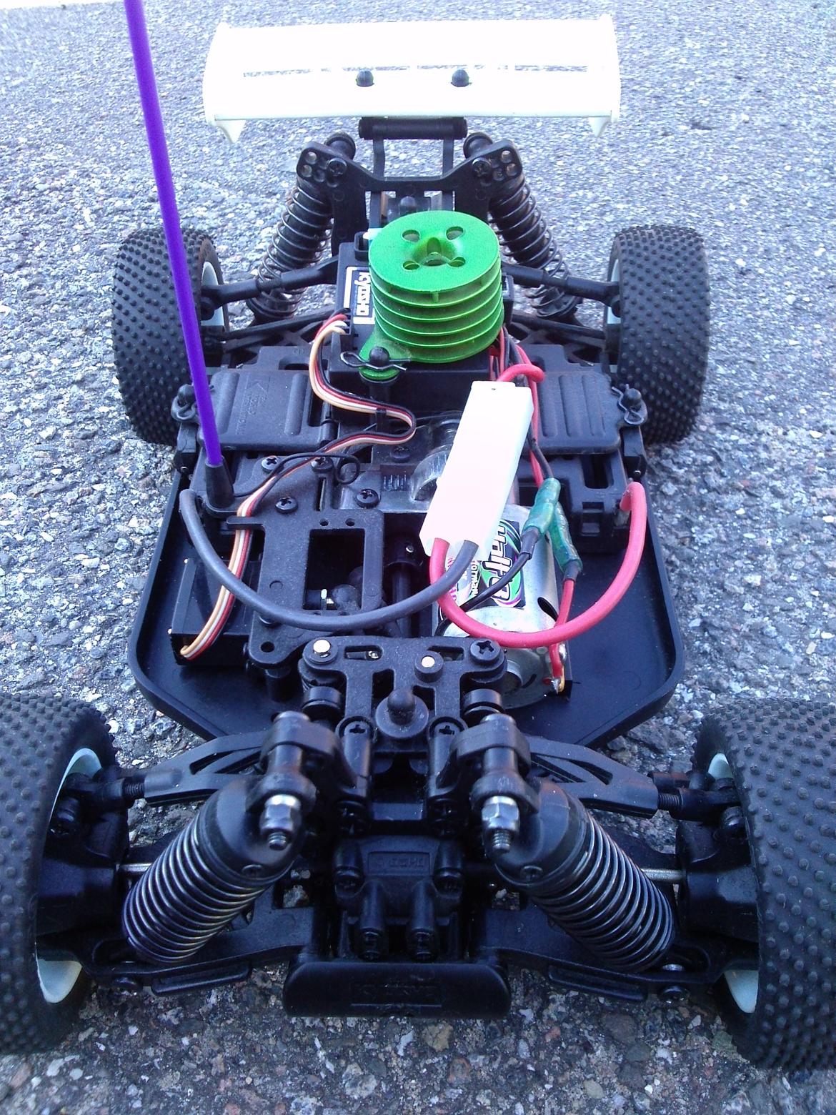 Buggy Off-Road Kyosho Mini Inferno RTR T1 billede 11