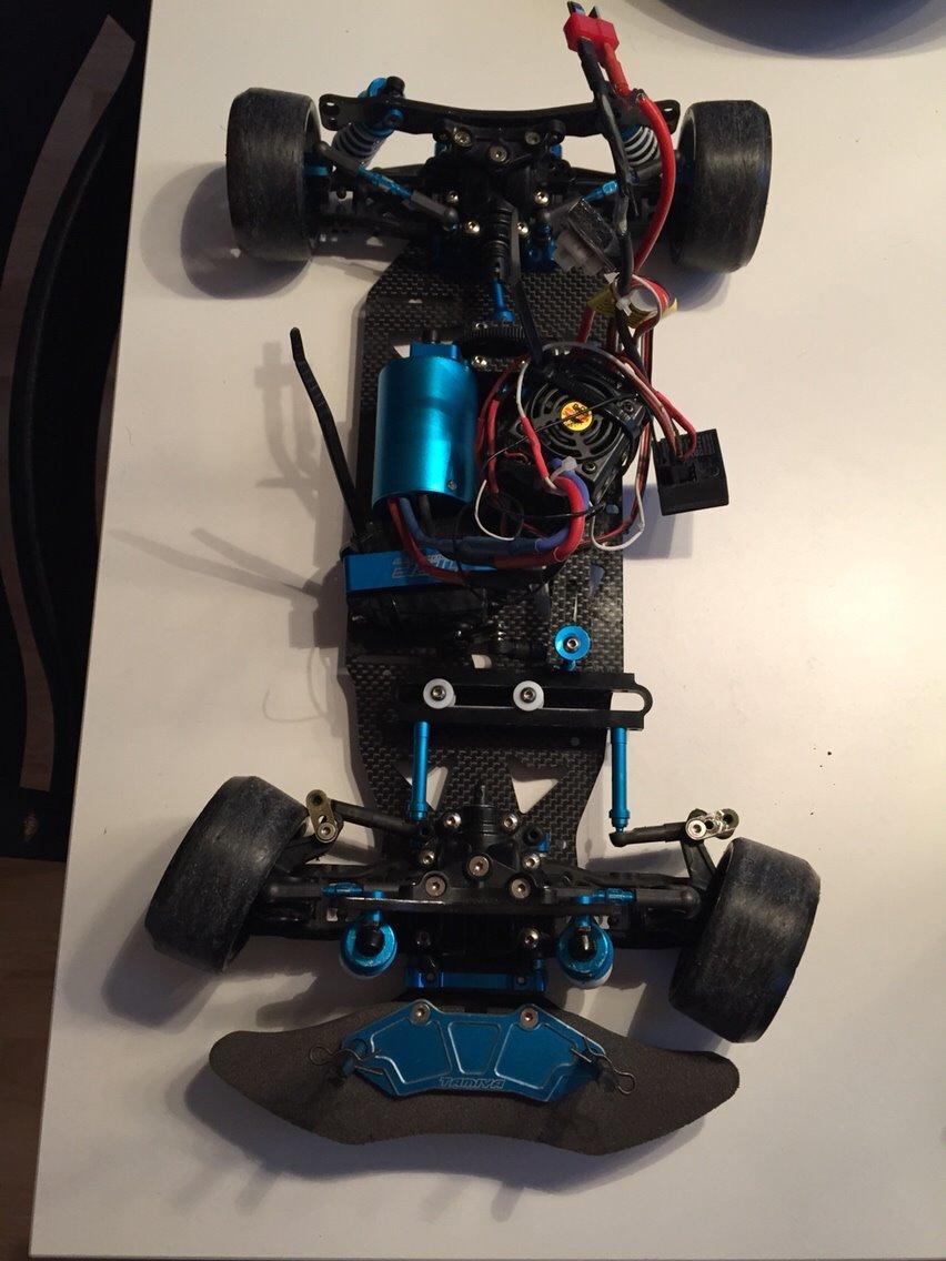 Bil Tamiya TB-03 VDS  lavet om til rwd billede 2