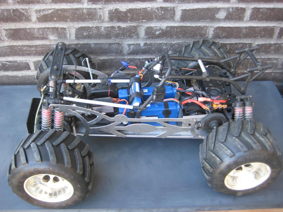 Bil FG monster Brushless billede 5