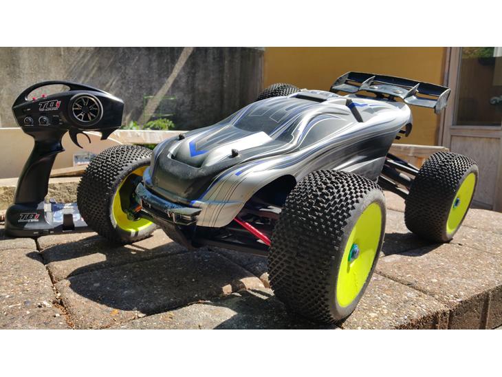 Off-Roader Traxxas E-Revo billede 1