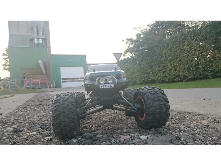 Off-Roader Traxxas Summit billede 1