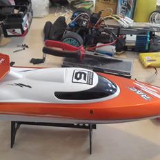 Båd feilun FT009+ ombygget