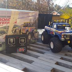 Off-Roader Radio Shack 4x4 Roader