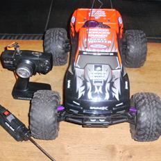 Off-Roader savage x 4,6