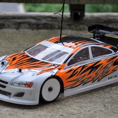 Bil Kyosho TF5  Dodge Stratus 