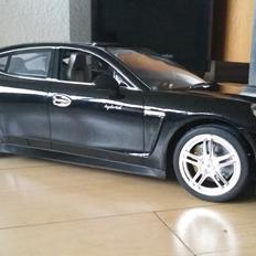 Bil Porsche Panamera S Hybrid (Givet væk)