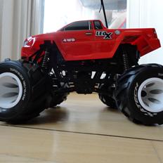 Truck A-TECH Leo X 4WD mini monster 