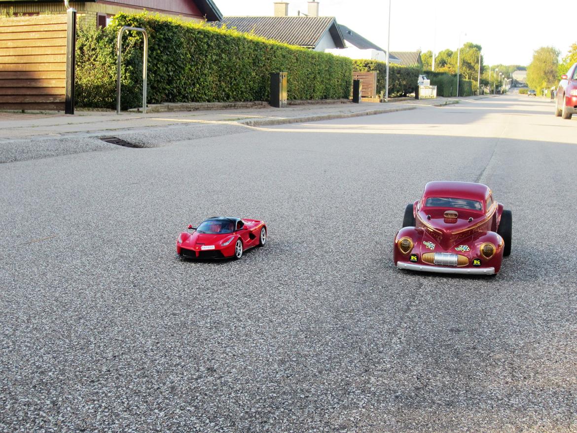 Bil Willy`s 41 Gasser. billede 7