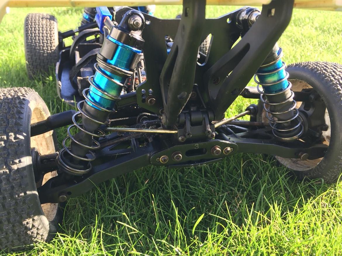 Buggy Team Associated RC8.2e billede 6