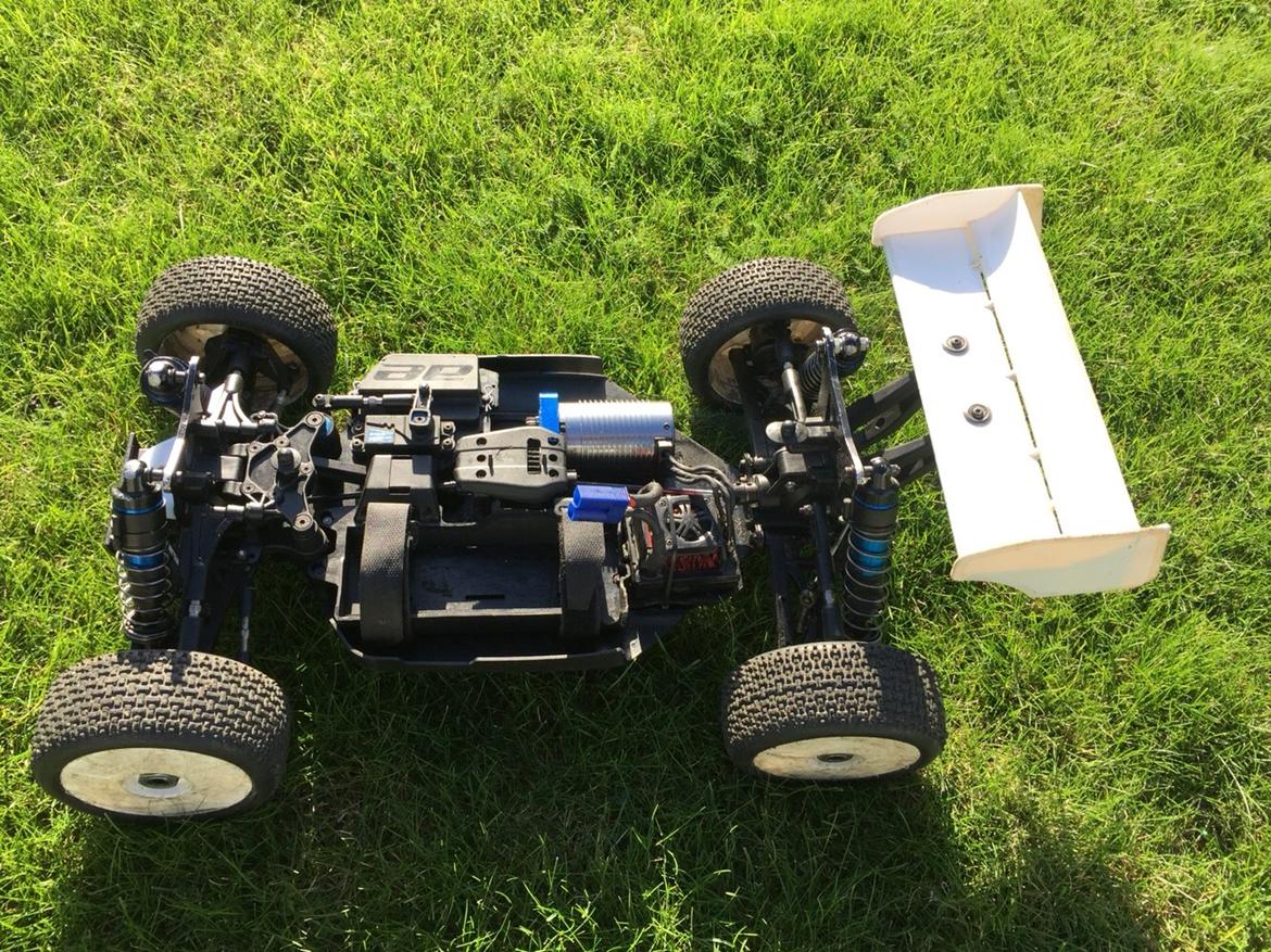 Buggy Team Associated RC8.2e billede 11