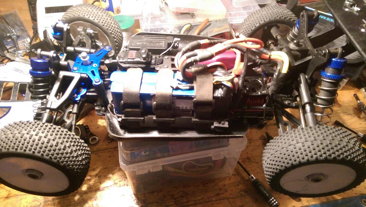 Buggy Kyosho Inferno VE billede 3