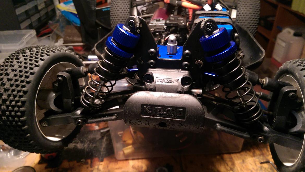 Buggy Kyosho Inferno VE billede 5
