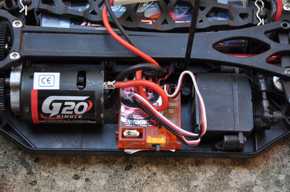 Bil Kyosho TF5  Dodge Stratus  billede 10