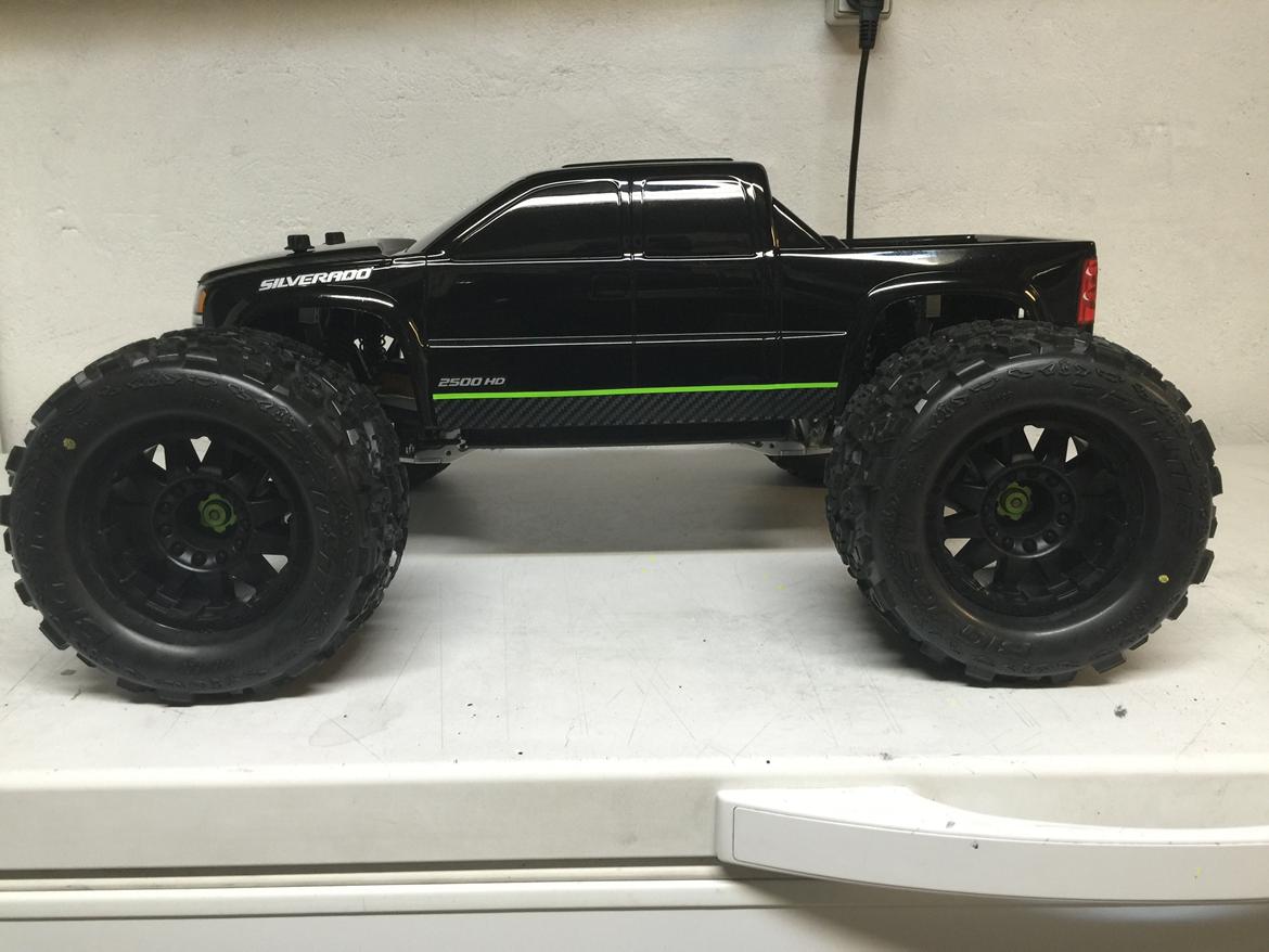 Bil Traxxas E-maxx- Brushless billede 8