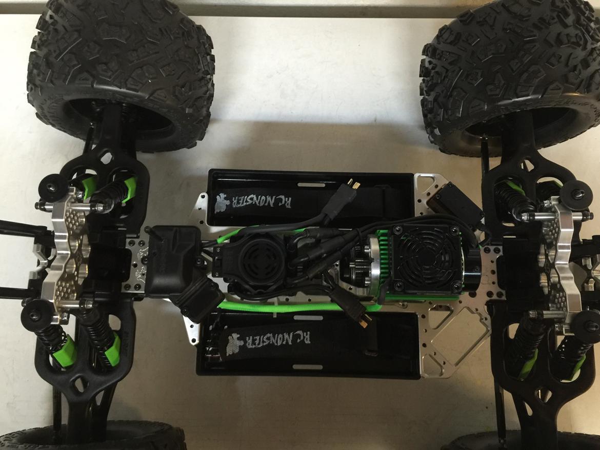 Bil Traxxas E-maxx- Brushless billede 19