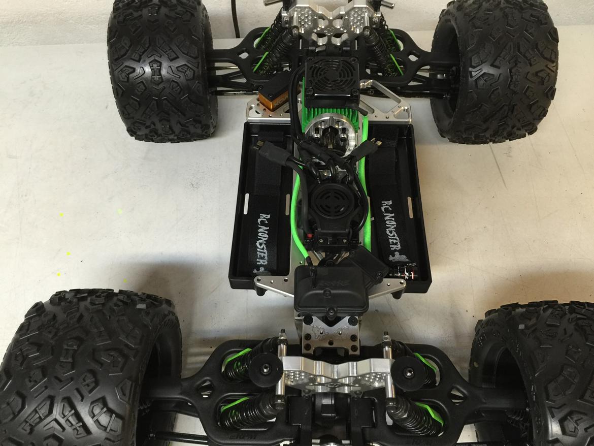 Bil Traxxas E-maxx- Brushless billede 21