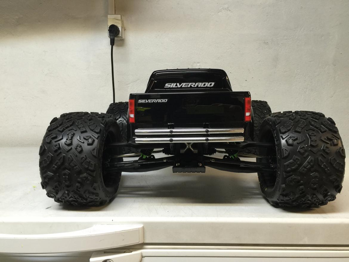 Bil Traxxas E-maxx- Brushless billede 12