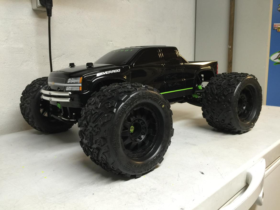 Bil Traxxas E-maxx- Brushless billede 1