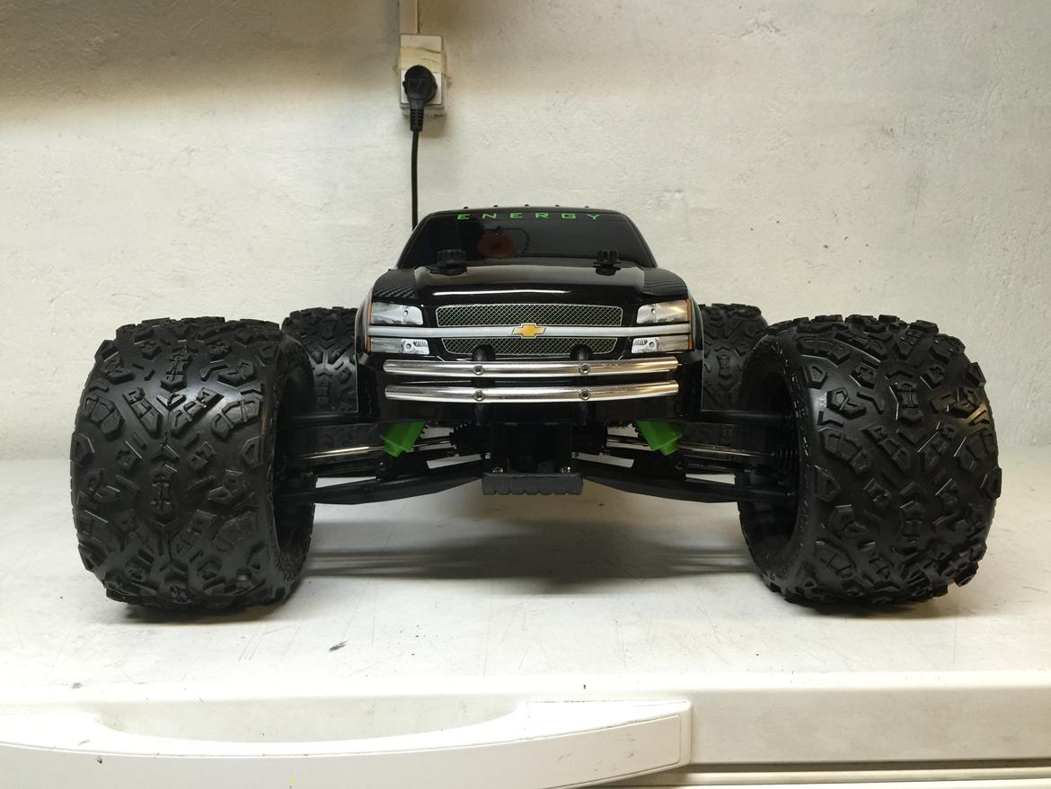 Bil Traxxas E-maxx- Brushless billede 7