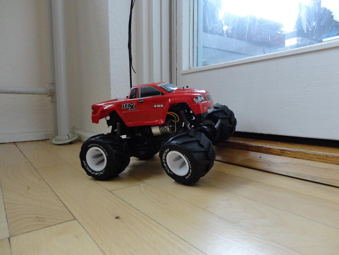 Truck A-TECH Leo X 4WD mini monster  billede 5