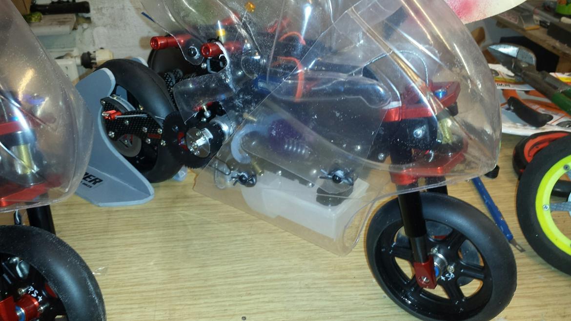 Motorcykel RG EV5 LIPO/ NITRO billede 2