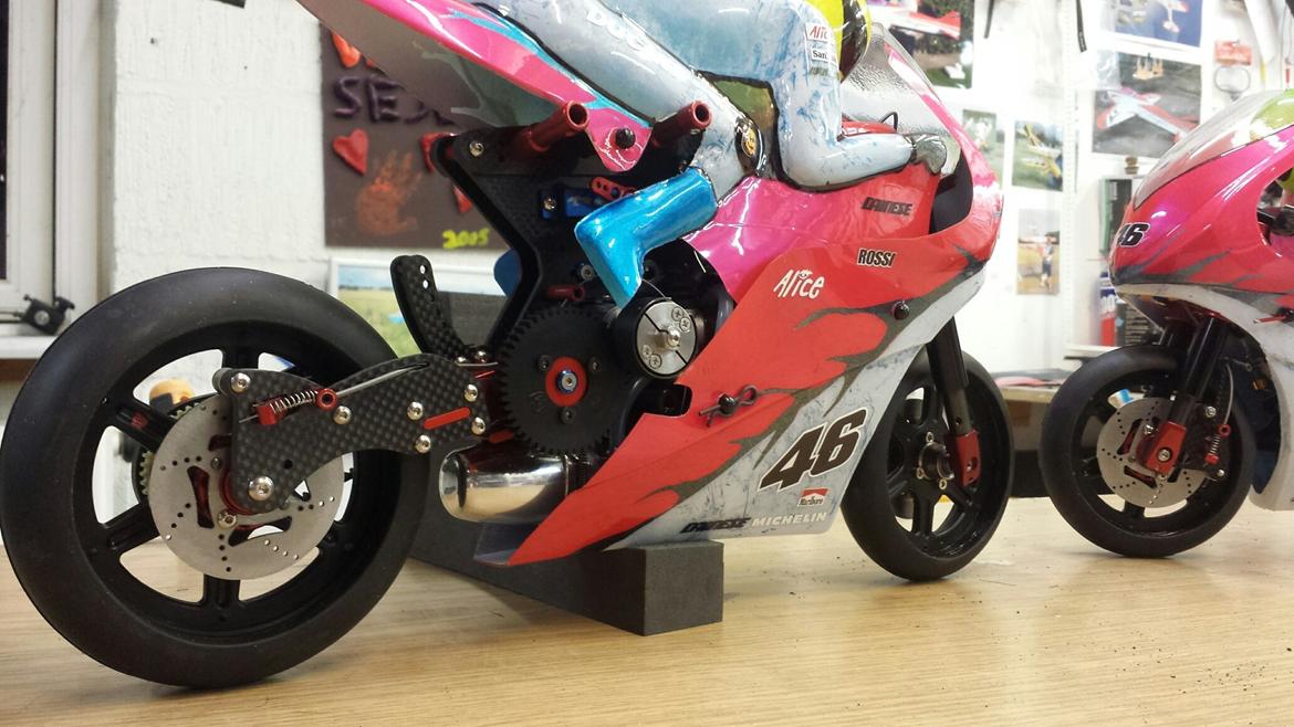 Motorcykel RG EV5 LIPO/ NITRO billede 12