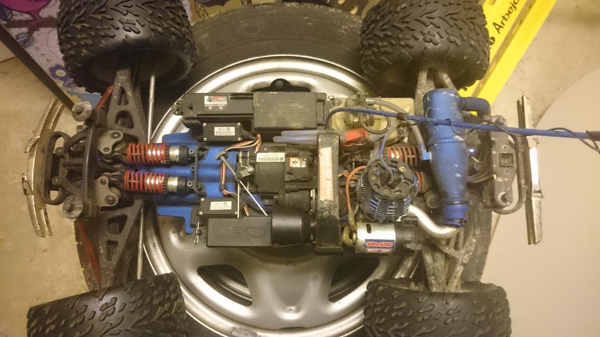 Truck traxxas revo 3.3  billede 4