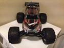 Off-Roader Traxxas Revo 3.3