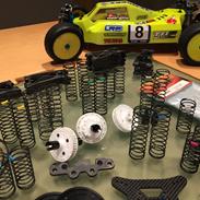 Buggy Tamiya TRF 503