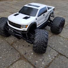 Off-Roader Hpi Savage XS FORD SVT RAPTOR!
