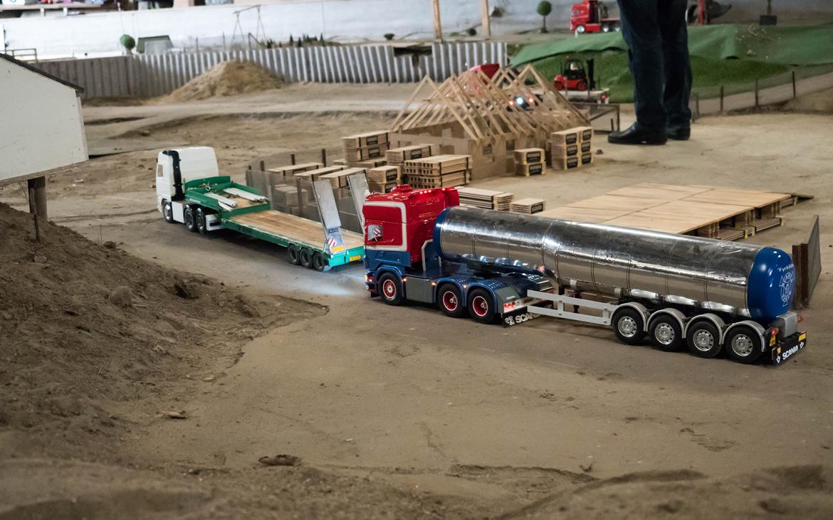 Lastbiler Tamiya Scania (Hanstholm Container transport)  billede 5