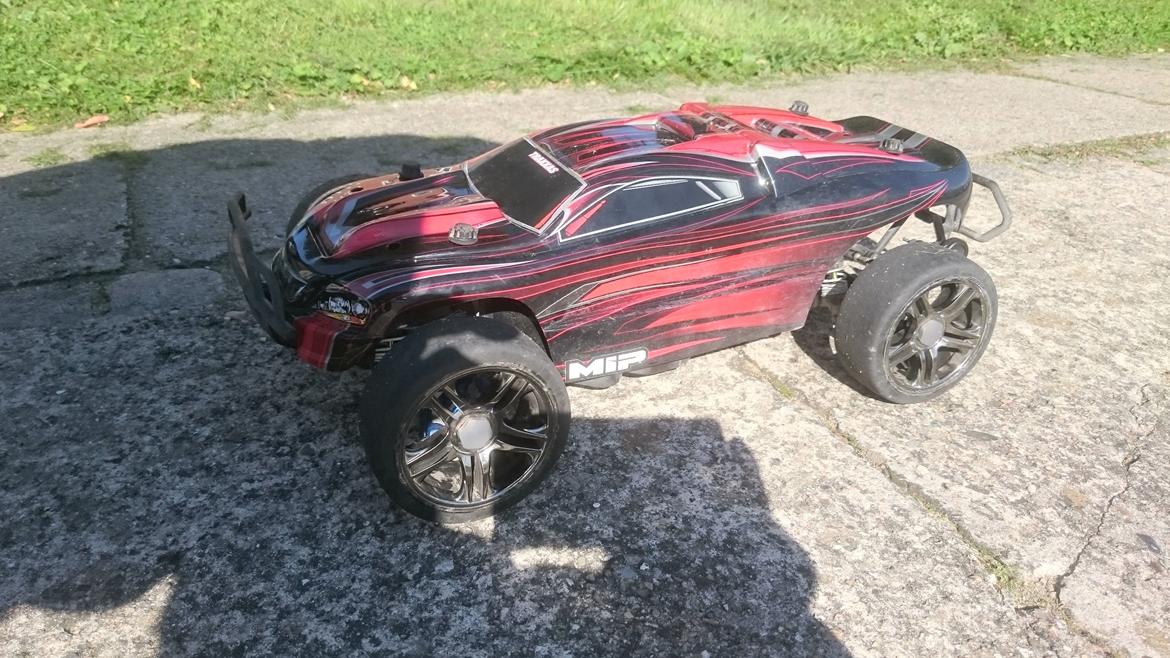 traxxas slash 4x4 ultimate should i buy