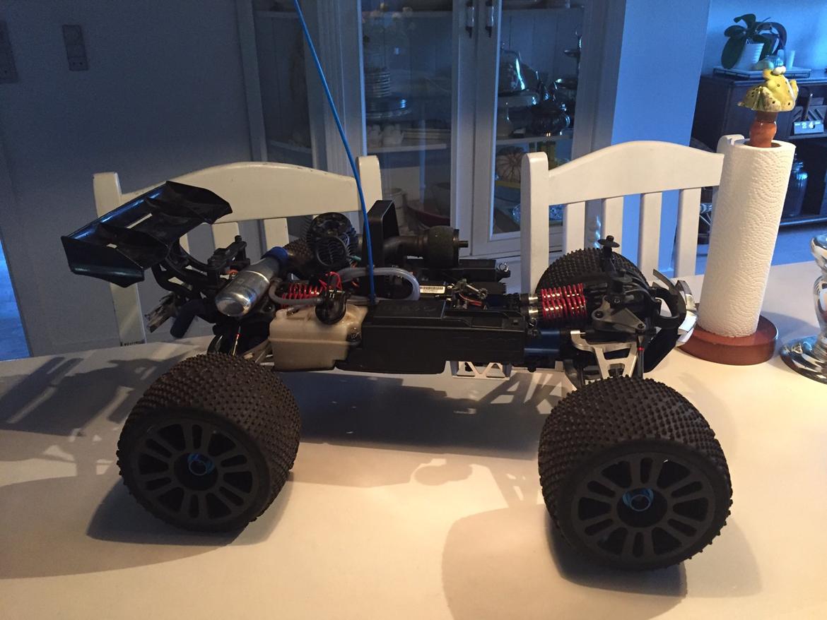 Off-Roader Traxxas revo 3.3 5309 billede 1