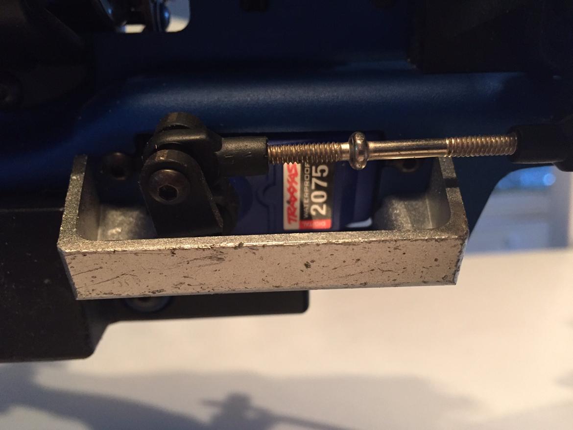 Off-Roader Traxxas revo 3.3 5309 - alu gejl, og org laaaaangsomme servoer billede 5