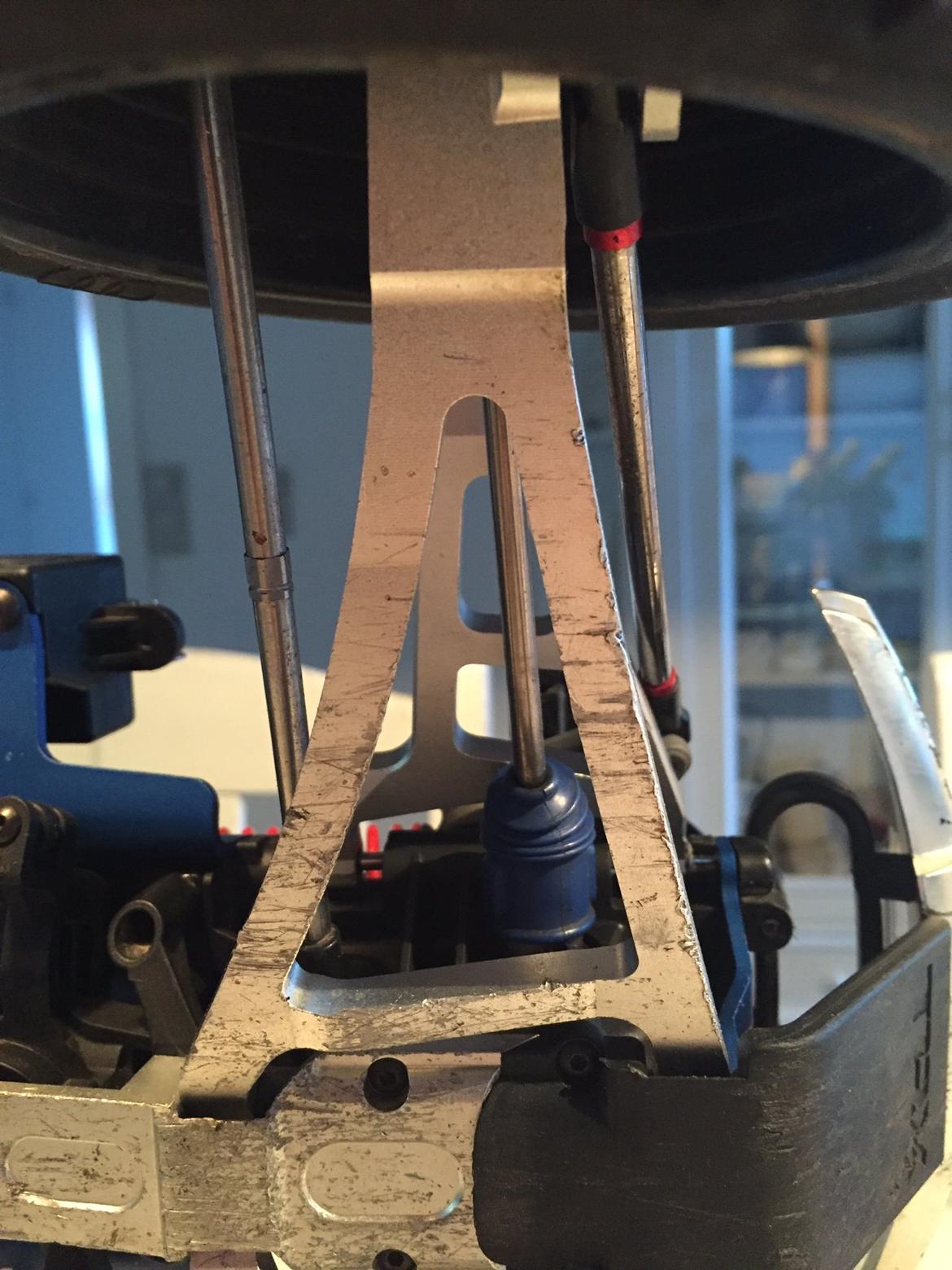 Off-Roader Traxxas revo 3.3 5309 - alu bling bling billede 6