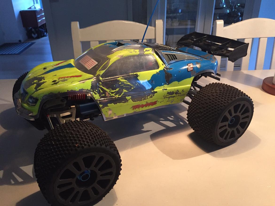 Off-Roader Traxxas revo 3.3 5309 billede 10