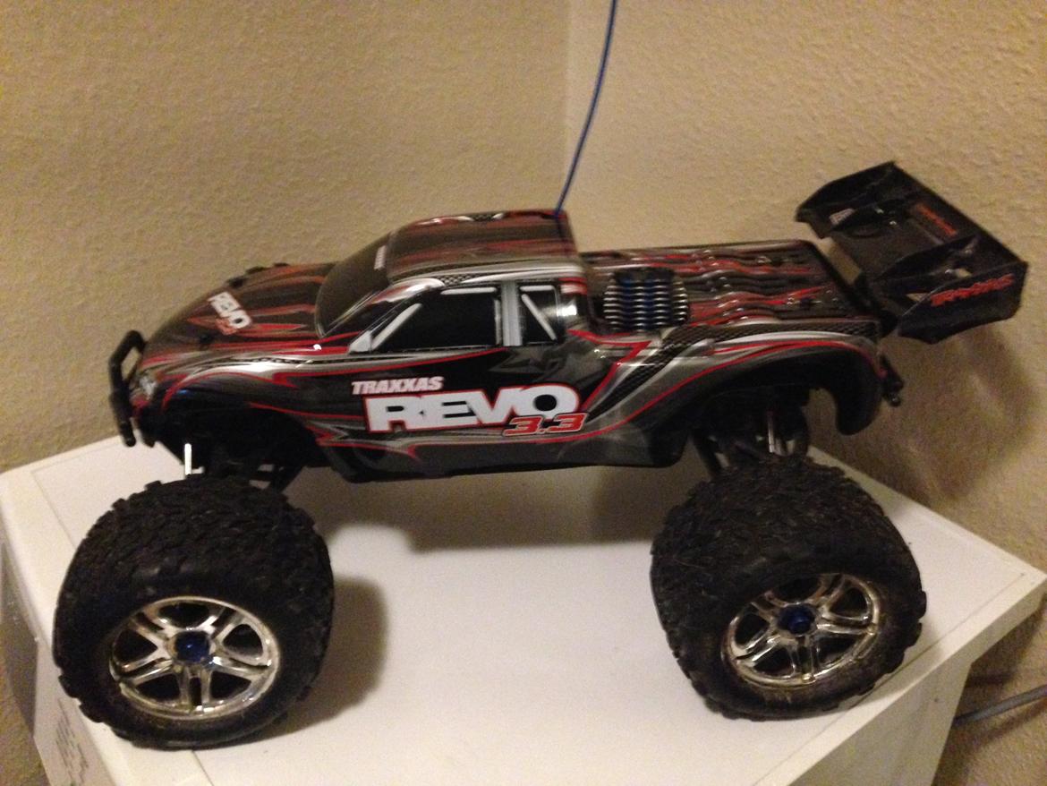 Off-Roader Traxxas Revo 3.3 billede 2