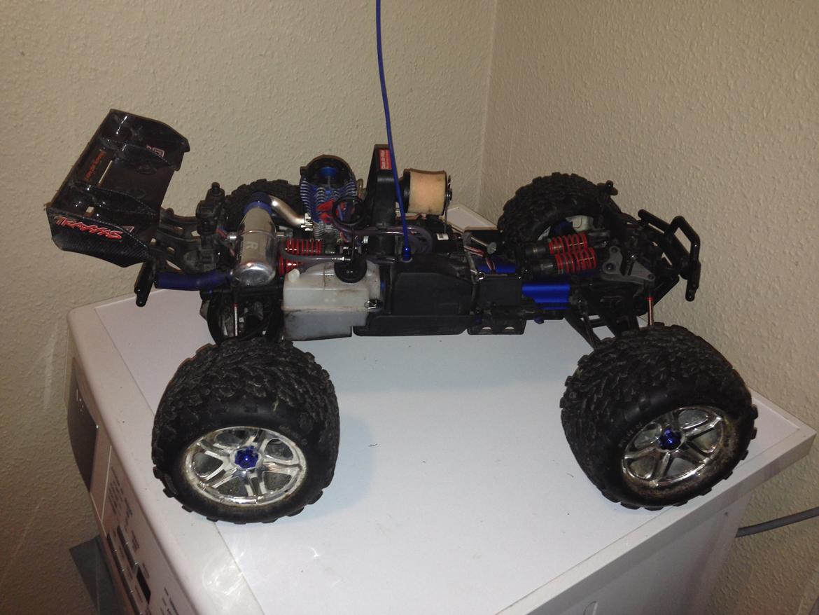 Off-Roader Traxxas Revo 3.3 billede 10