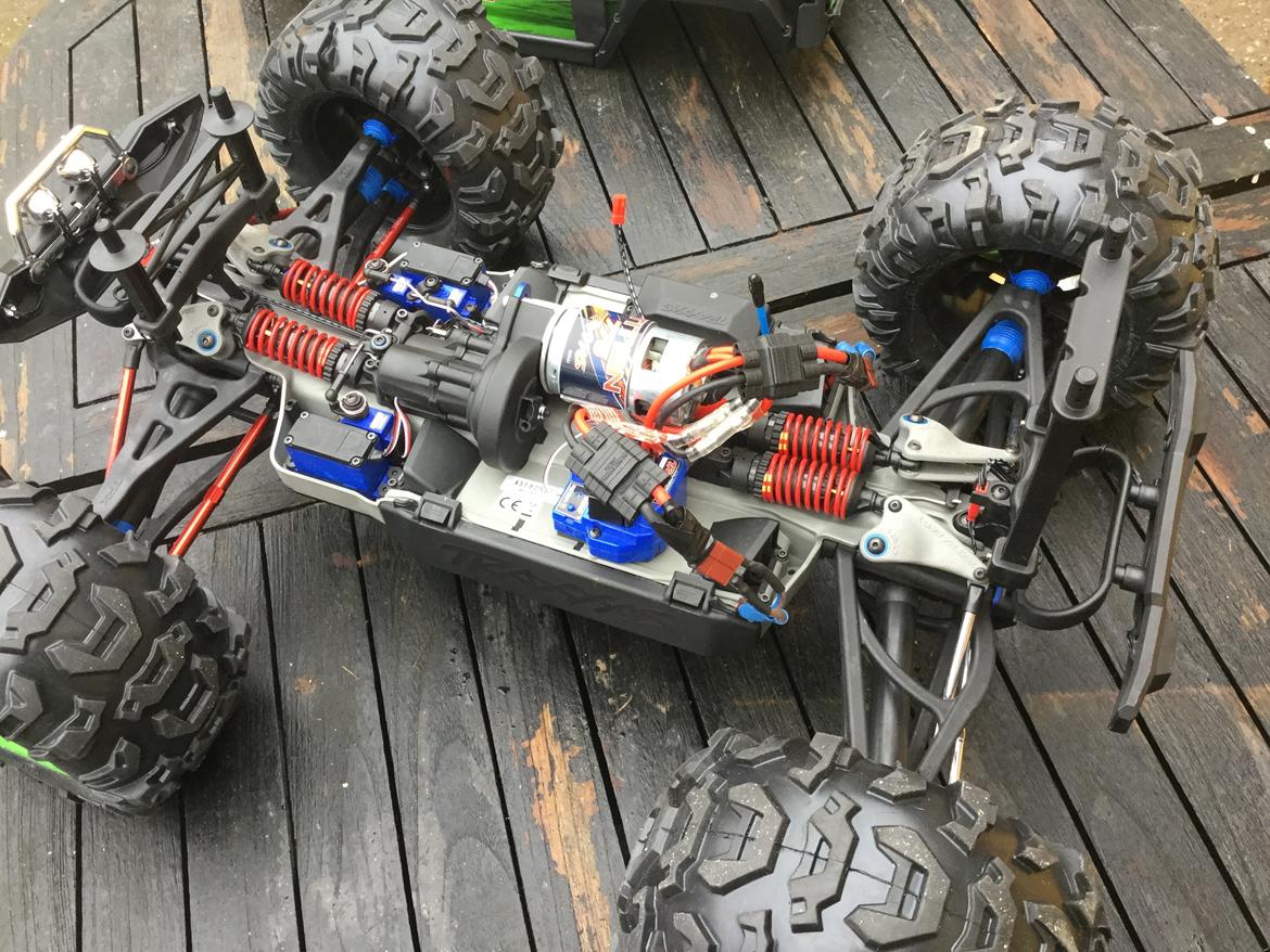 Off-Roader Traxxas Summit 1:10 billede 12