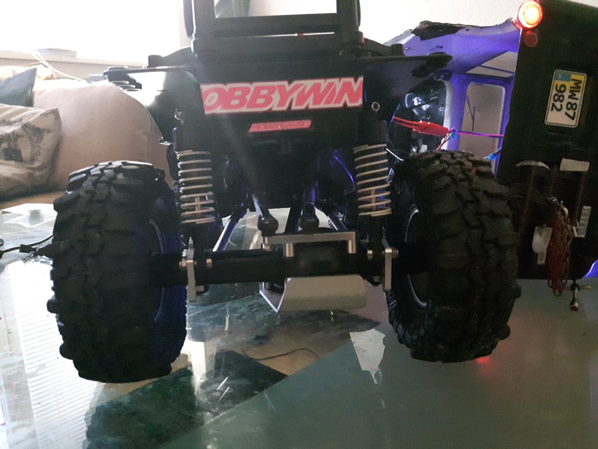 Truck Tamiya CC-01 Toyaota Landcruiser billede 16