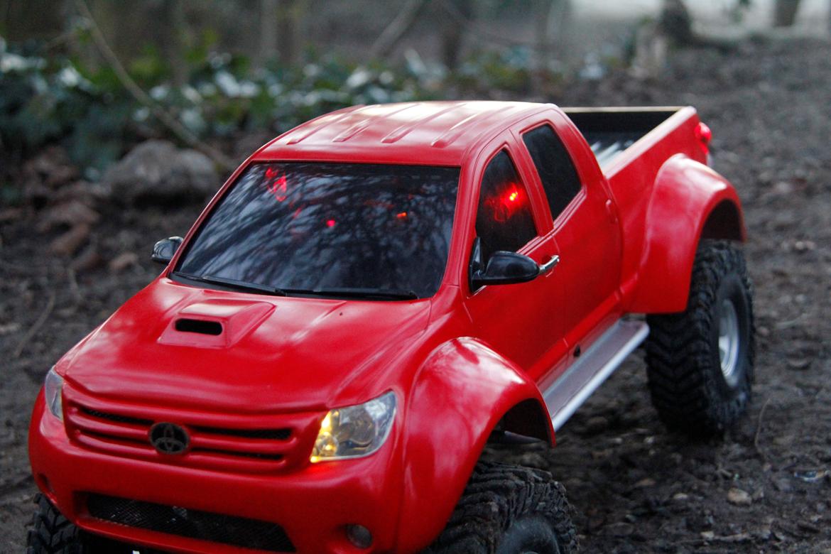 Bil Toyota Hilux AT44 billede 18